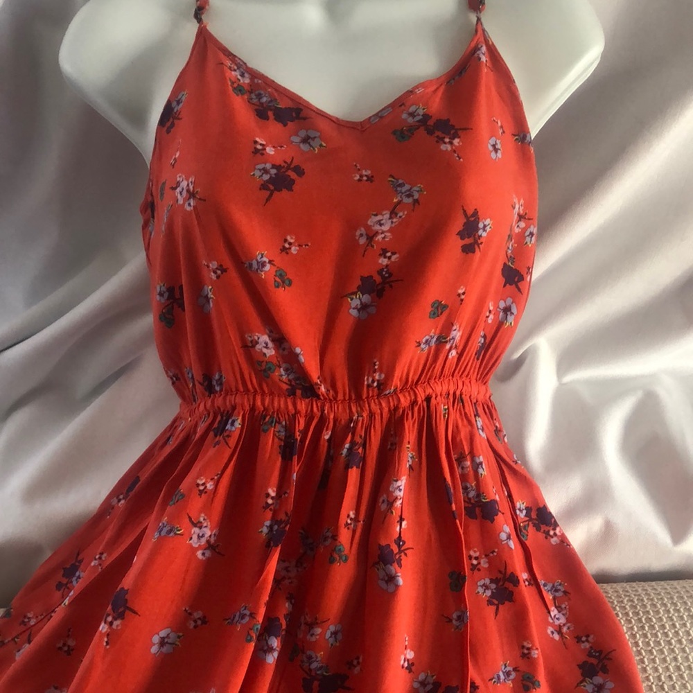 Wild Pearl Small Flower Romper Size Small